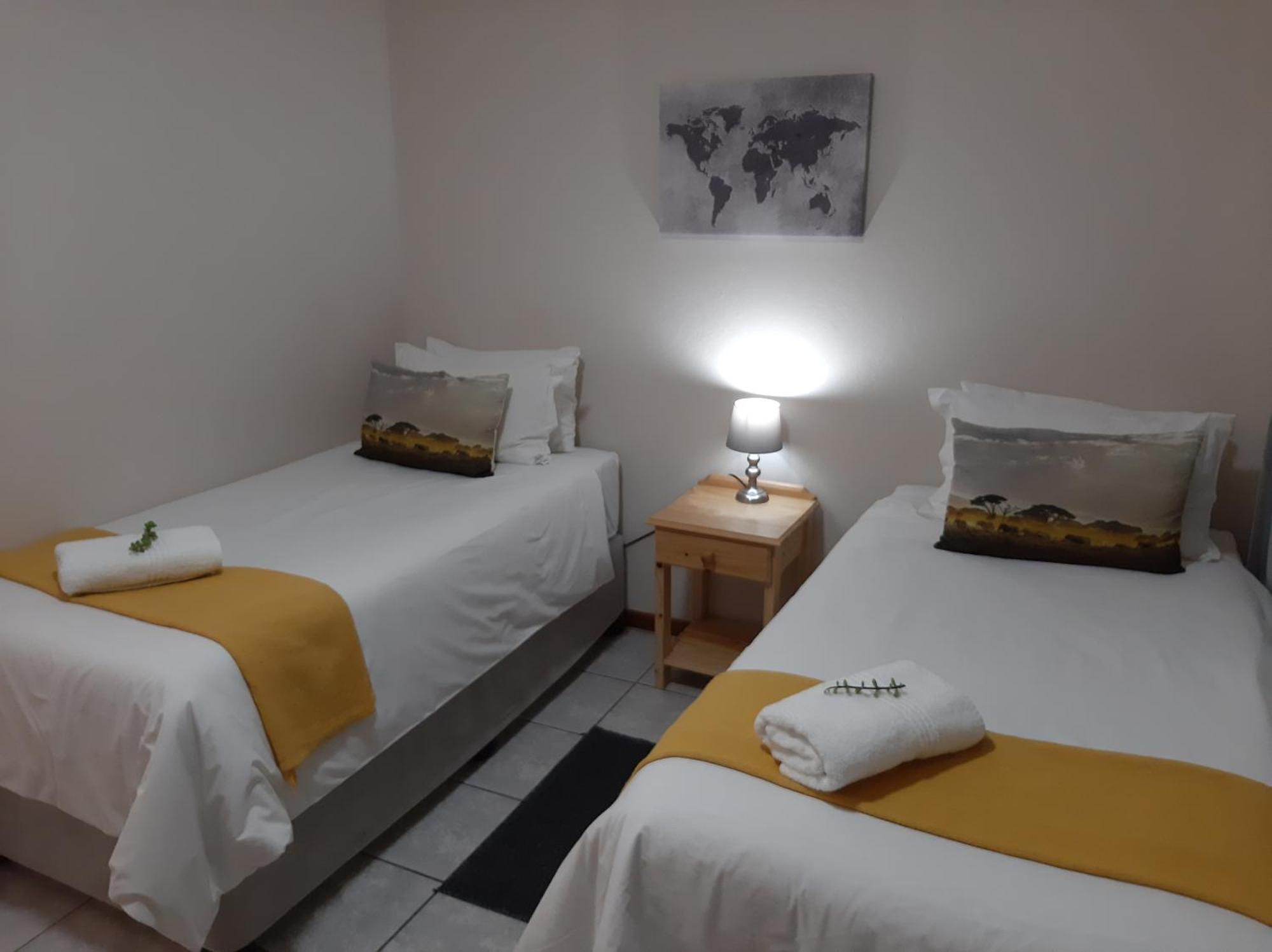Apartamento En Route Beaufort West Habitación foto