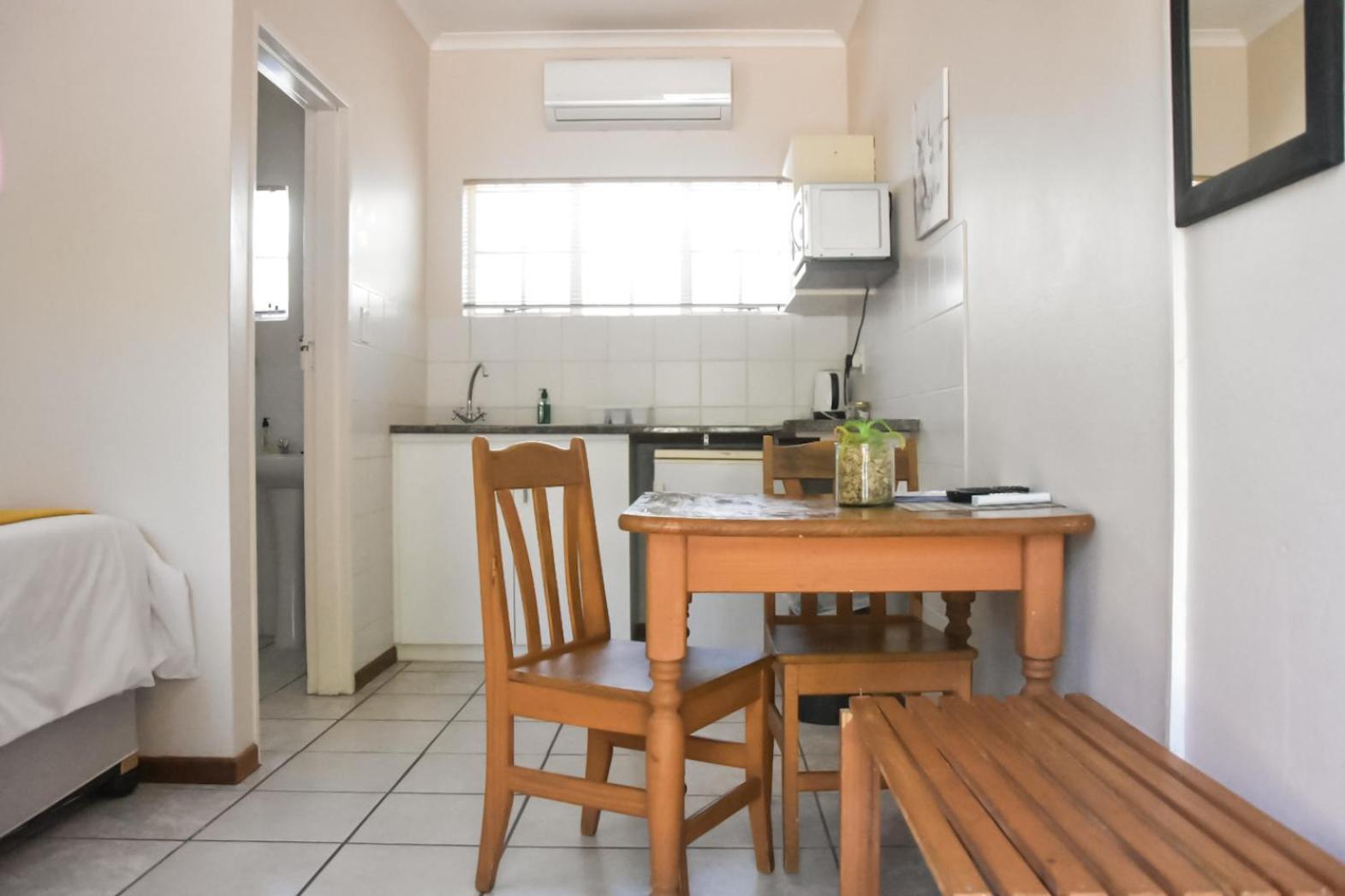 Apartamento En Route Beaufort West Habitación foto